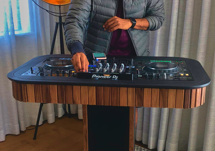 Custom DJ Tables / Booths | Custom-DJ – Custom DJ Company